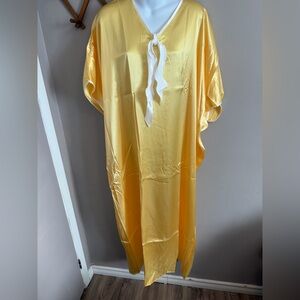 Vintage Regal Lady Yellow Satin Caftan Maxi Lounger OS hostess gown